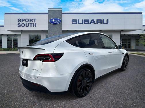 2022 Tesla Model Y Performance Dual Motor All-Wheel Drive