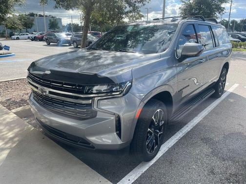 2021 Chevrolet Suburban RST
