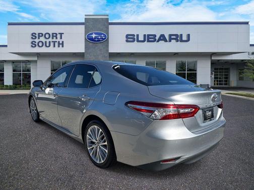 2018 Toyota Camry XLE