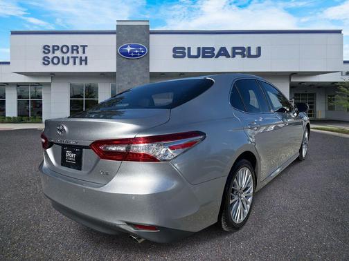 2018 Toyota Camry XLE