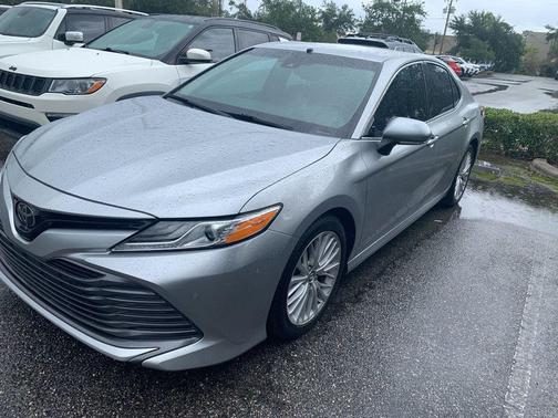 2018 Toyota Camry XLE