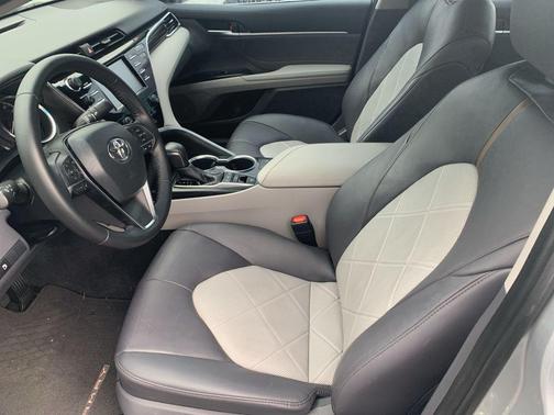 2018 Toyota Camry XLE