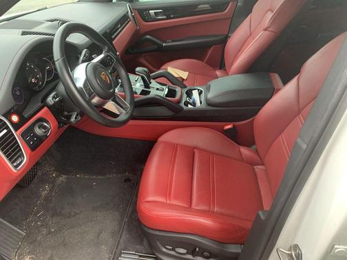 2023 Porsche Cayenne Cayenne E-Hybrid