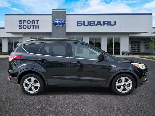 White Platinum Metallic Tri-Coat 2015 Ford Escape SE