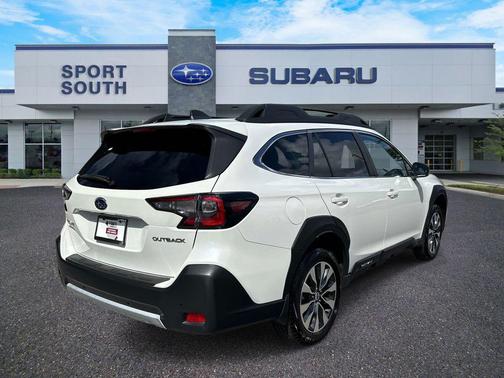 Crystal White Pearl 2024 Subaru Outback Limited