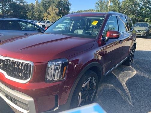 2024 Kia Telluride EX