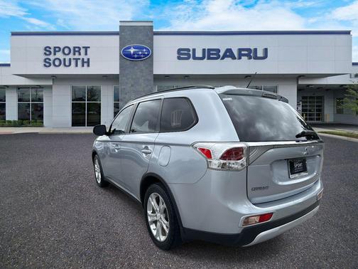 2015 Mitsubishi Outlander SE