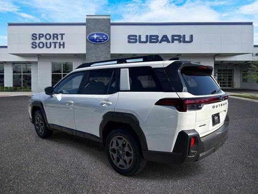 Crystal White Pearl 2026 Subaru Outback Premium