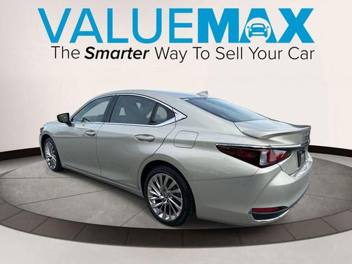 2022 Lexus ES 300h Ultra Luxury