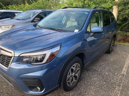 2021 Subaru Forester Premium