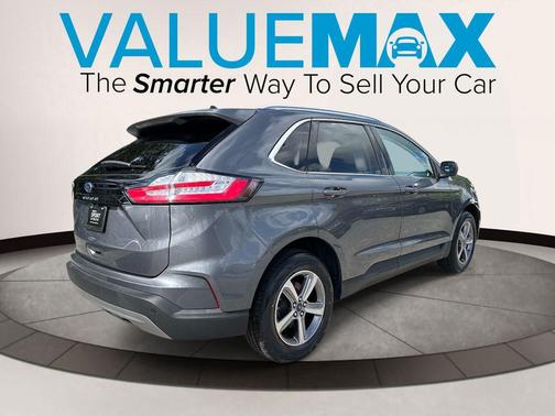 Carbonized Gray Metallic 2021 Ford Edge SEL