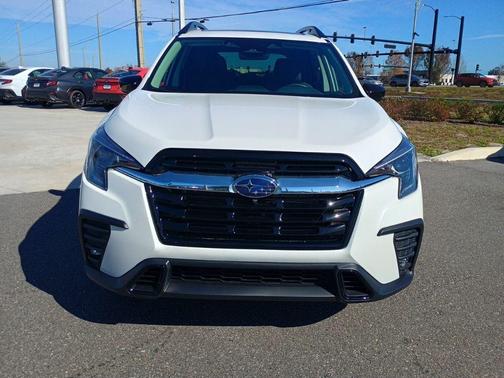 Crystal White Pearl 2026 Subaru Ascent Limited 7-Passenger