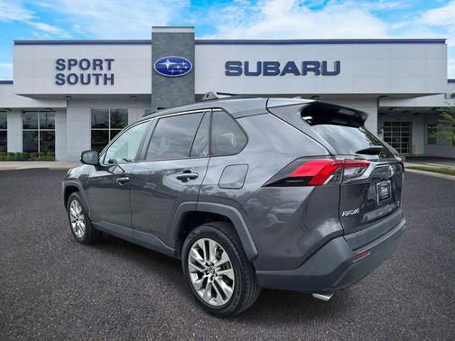 2019 Toyota RAV4 XLE Premium