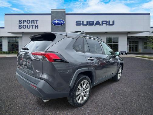 2019 Toyota RAV4 XLE Premium