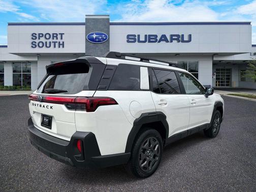 Crystal White Pearl 2026 Subaru Outback Premium