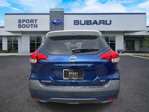 2019 Nissan Kicks SR
