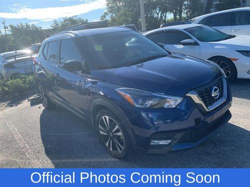 2019 Nissan Kicks SR