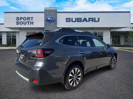 2025 Subaru Outback Touring XT