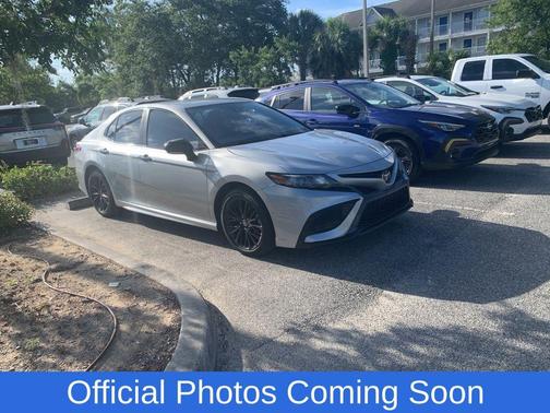 Celestial Silver Metallic 2021 Toyota Camry SE