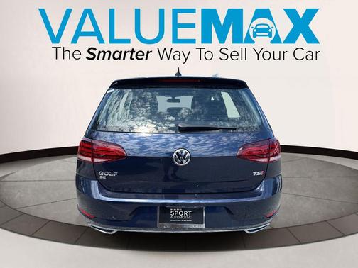 2018 Volkswagen Golf TSI SE