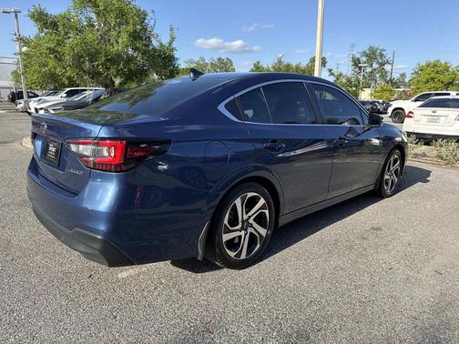 Abyss Blue Pearl 2022 Subaru Legacy Limited