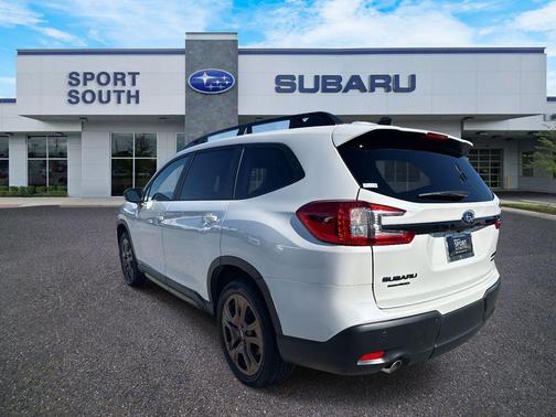 2025 Subaru Ascent Bronze Edition 7-Passenger