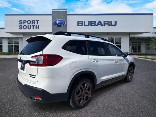2025 Subaru Ascent Bronze Edition 7-Passenger