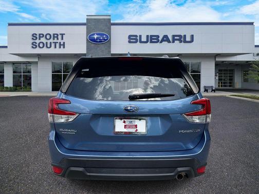 Horizon Blue Pearl 2023 Subaru Forester Limited