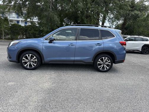 Horizon Blue Pearl 2023 Subaru Forester Limited