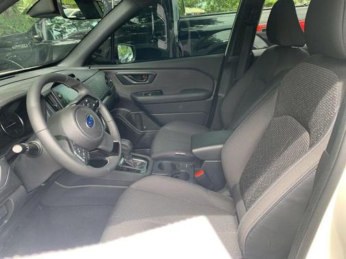 Crystal White Pearl 2025 Subaru Forester Premium