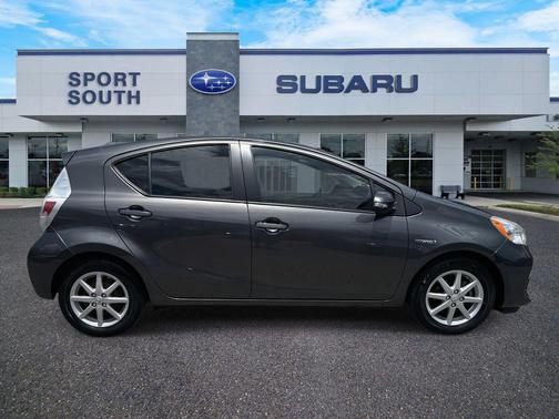 2014 Toyota Prius c Three