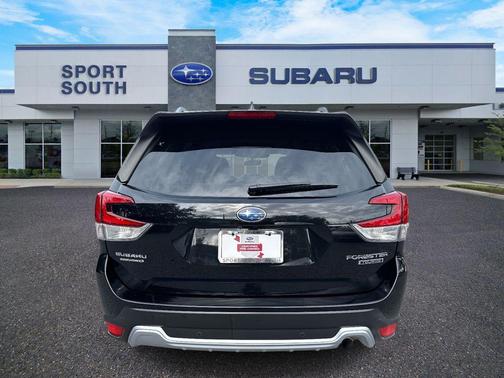 2024 Subaru Forester Touring