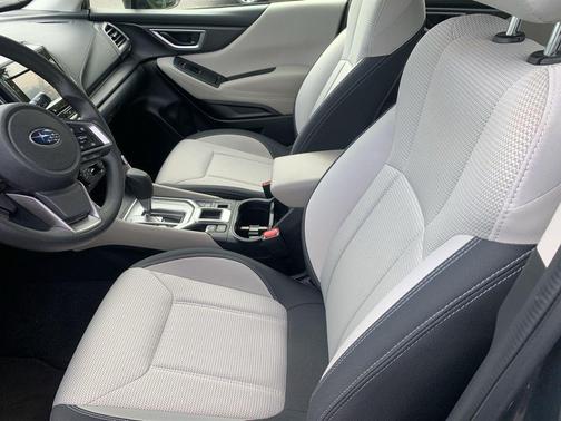 2023 Subaru Forester Base