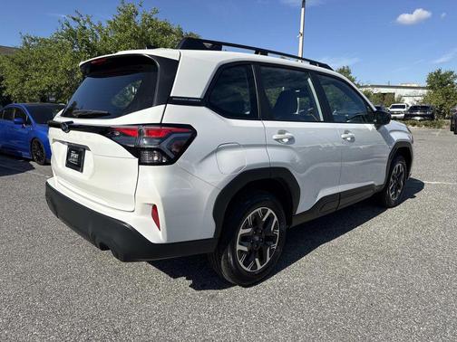 Crystal White Pearl 2026 Subaru Forester Base