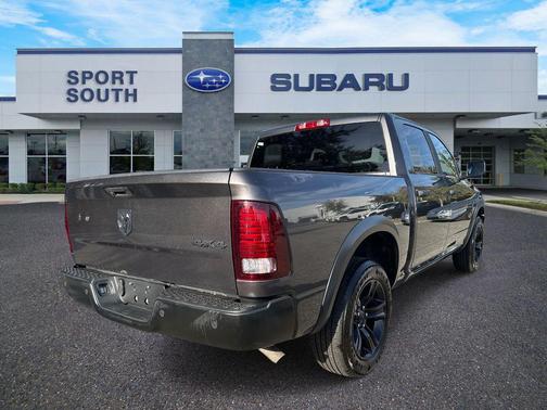 2024 RAM 1500 Classic Warlock Crew Cab 4x4 5'7' Box