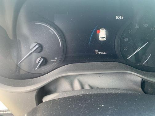 Wind Chill Pearl 2025 Toyota Sienna XLE