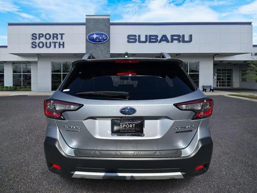 2025 Subaru Outback Touring XT