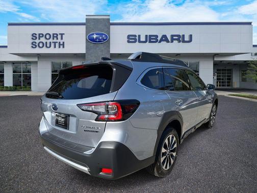 2025 Subaru Outback Touring XT