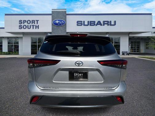 2022 Toyota Highlander Limited