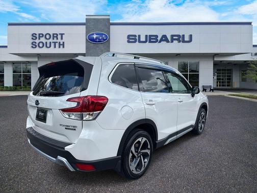 2022 Subaru Forester Touring