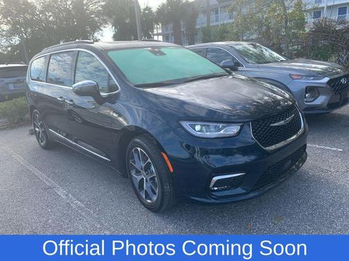 2022 Chrysler Pacifica Limited