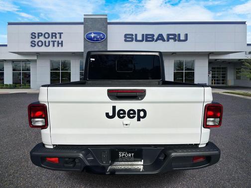 2024 Jeep Gladiator Sport S