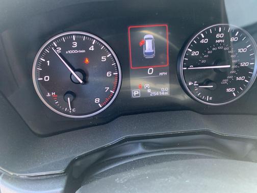 Crystal Black Silica 2025 Subaru Outback Premium