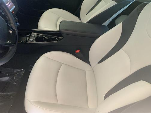 2019 Toyota Prius Limited