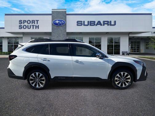2023 Subaru Outback Touring