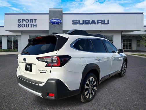 2023 Subaru Outback Touring