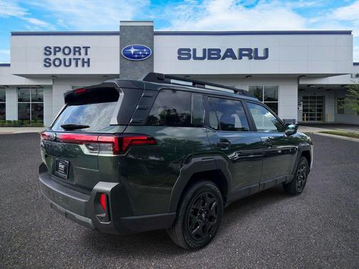 Deep Emerald Green Pearl 2026 Subaru Outback Limited