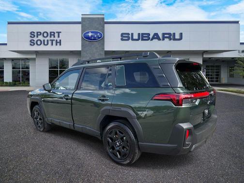 Deep Emerald Green Pearl 2026 Subaru Outback Limited