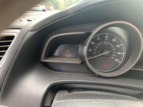 2018 Mazda Mazda3 Sport
