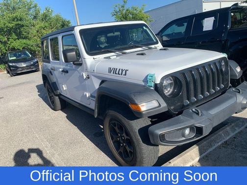 Bright White Clearcoat 2020 Jeep Wrangler Unlimited Willys 4x4